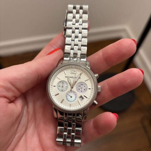 Michael Kors watch - Picture 1 of 8